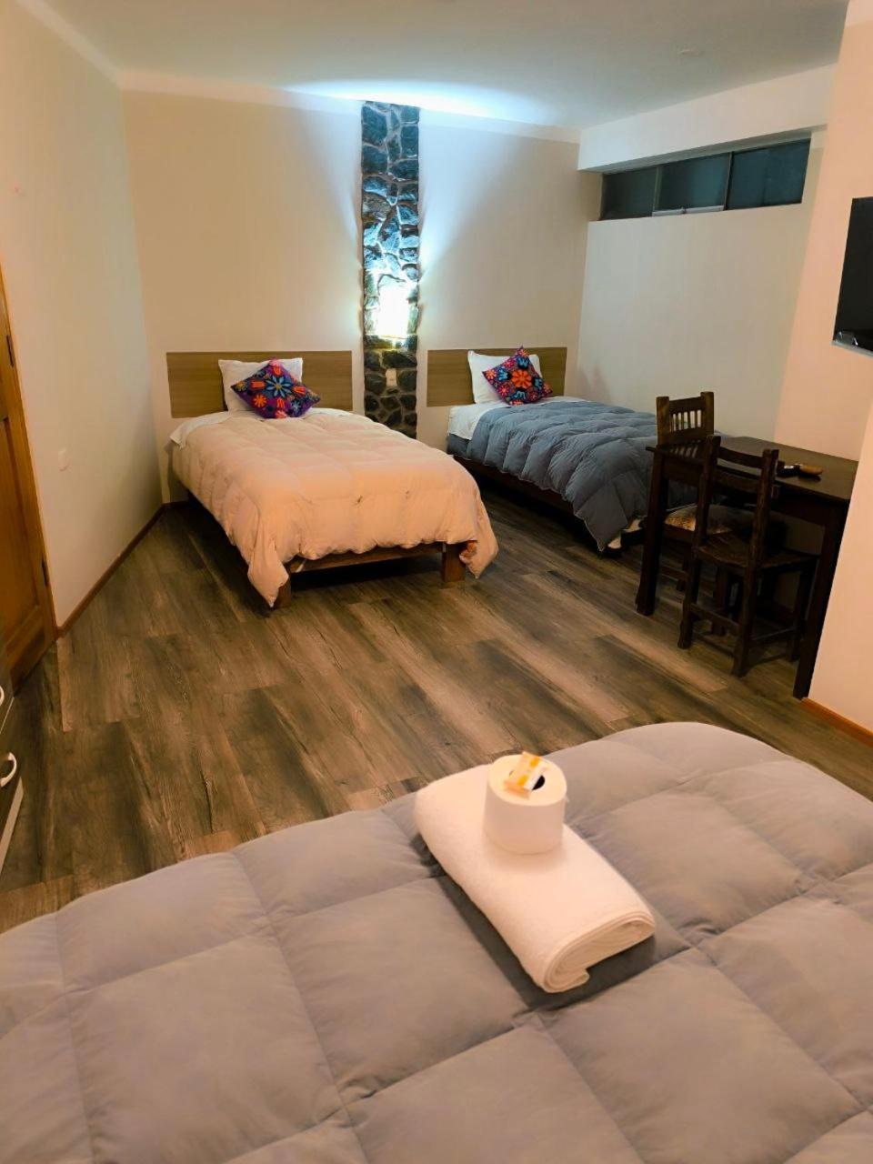 Hostal Balcon De Piedra อูรูบัมบา ภายนอก รูปภาพ